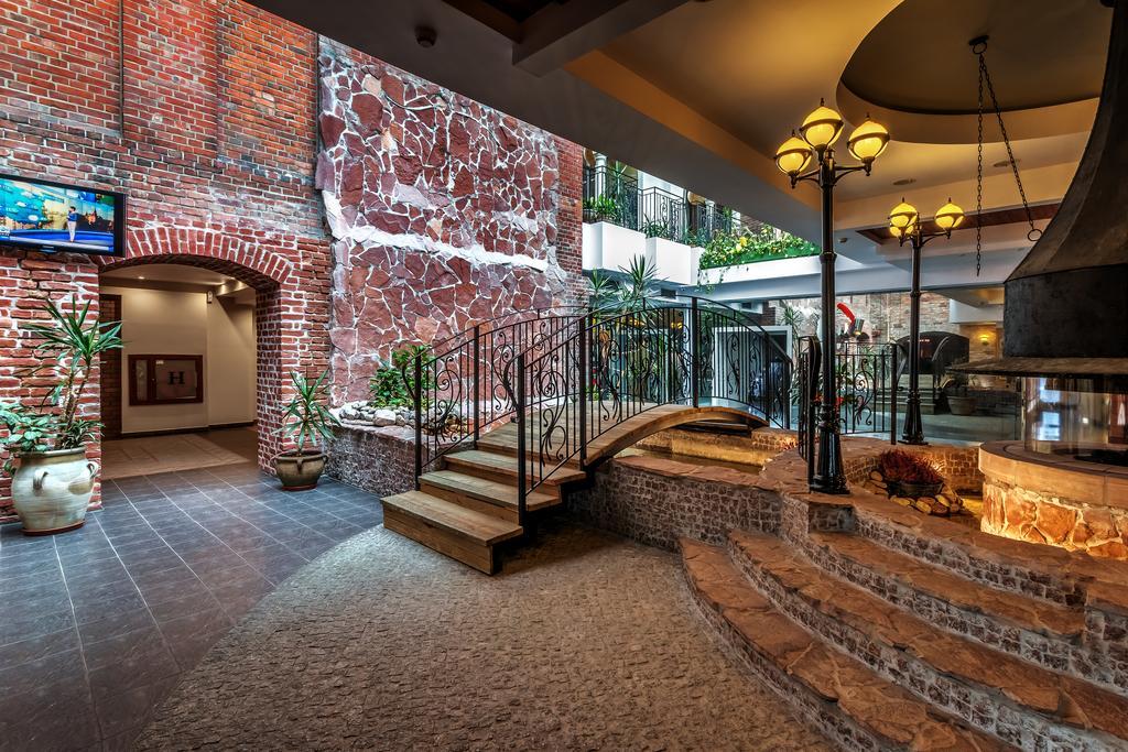Hotel Mlyn & Spa Włocławek Екстериор снимка